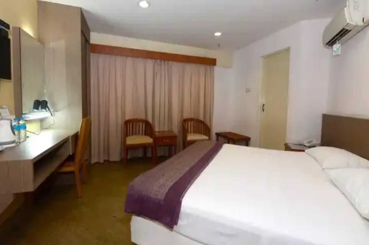 Oyo 106 Beach Hotel Singapore Ngoại thất bức ảnh
